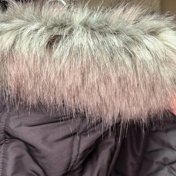 WOMENS INTL DETAILS BLACK JACKET WITH FAUX FUR LARGE & X-LARGE NEW WITH TAGS - Picture 5 of 9